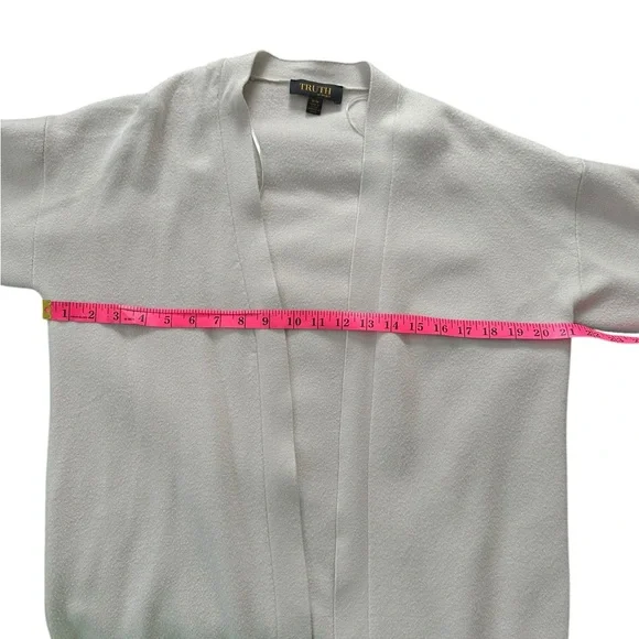 Truth by Republic Cardigan Size Medium - Picture 5 of 9